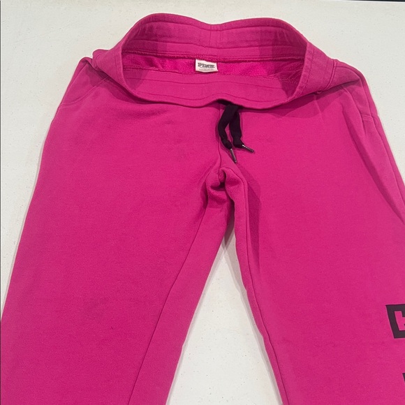 PINK Victoria's Secret Sweatpants - Set - Picture 3 of 6